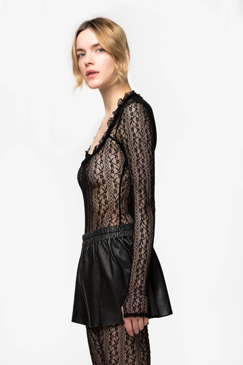 Kristina Ti FUTURA - Undress lace T-shirt Qualità Garantita