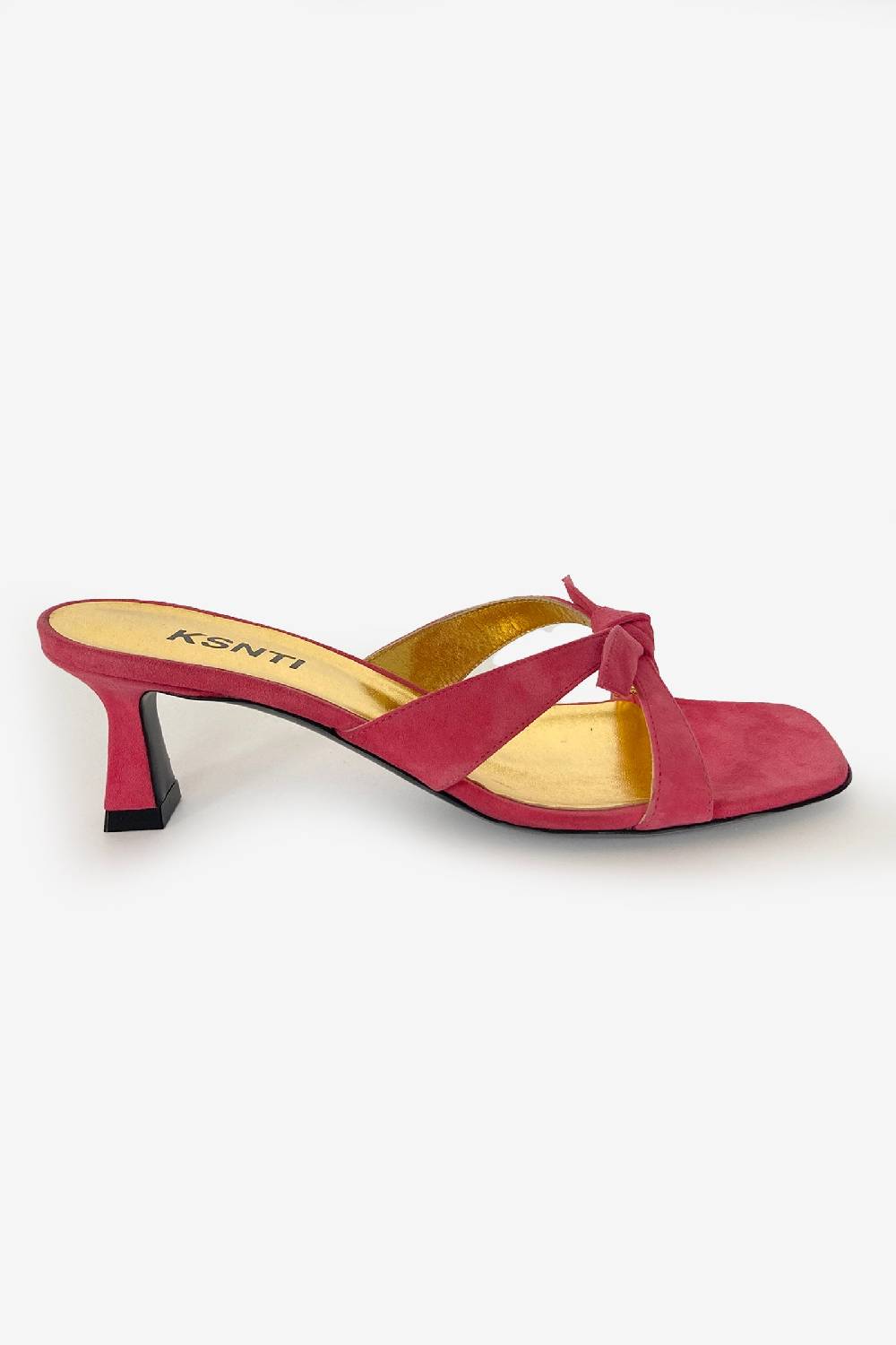 Kristina Ti KARINA - Peony Esporta salva