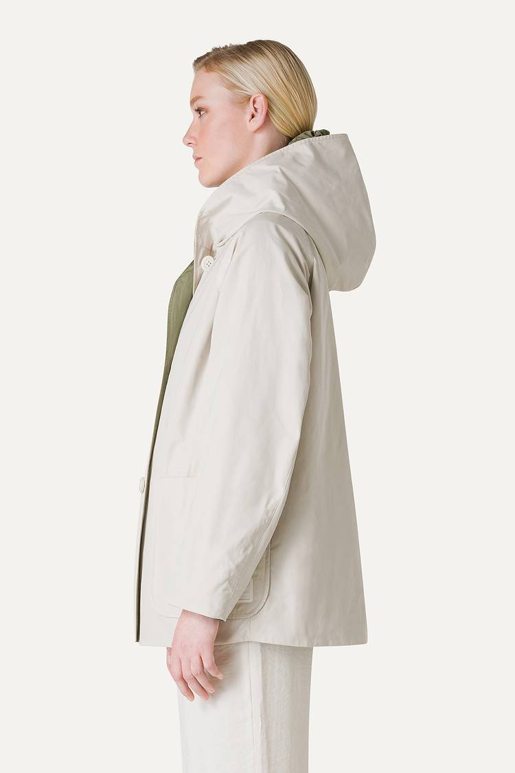 Oof Wear IMPERMEABILE REVERSIBILE CON CAPPUCCIO IN NYLON MEMORY 9411 - PANNA/VERDE MIMETICO Pezzi Unici