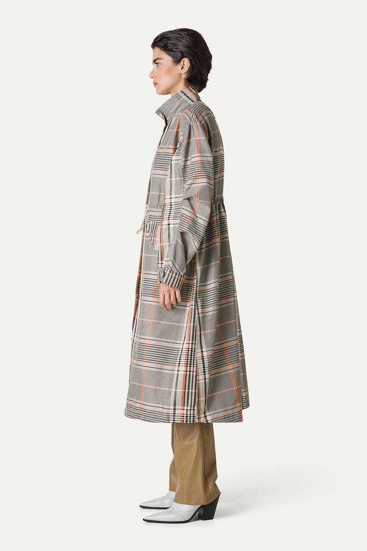 Oof Wear PARKA LUNGO OVER IN NYLON MEMORY CON DISEGNO CHECK 9211 - ARANCIO/CREMA Promozione Limitata