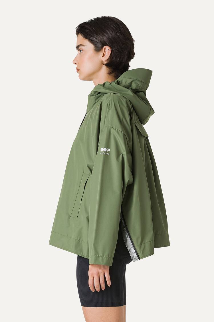 Oof Wear GIACCA CORTA IN NYLON CON INTERNO ARGENTO 9214 - VERDE OLIVA Promozione