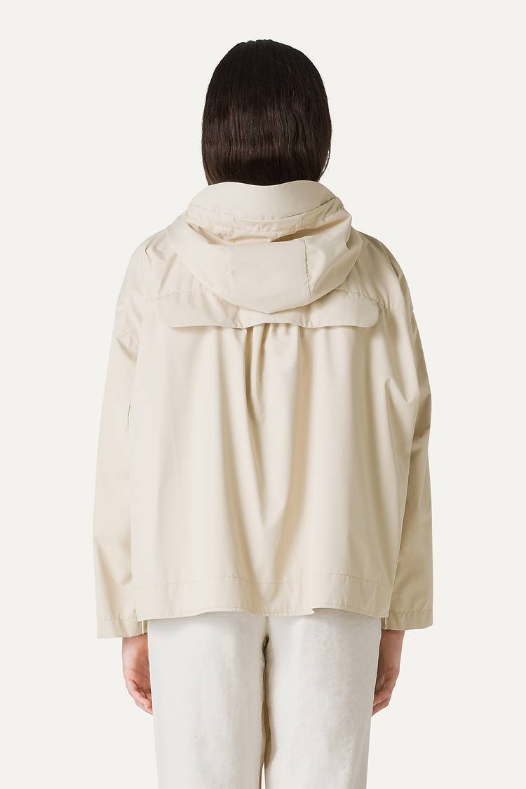 Oof Wear GIACCA CORTA IN NYLON CON INTERNO ARGENTO 9214 - CREMA Pezzi Unici