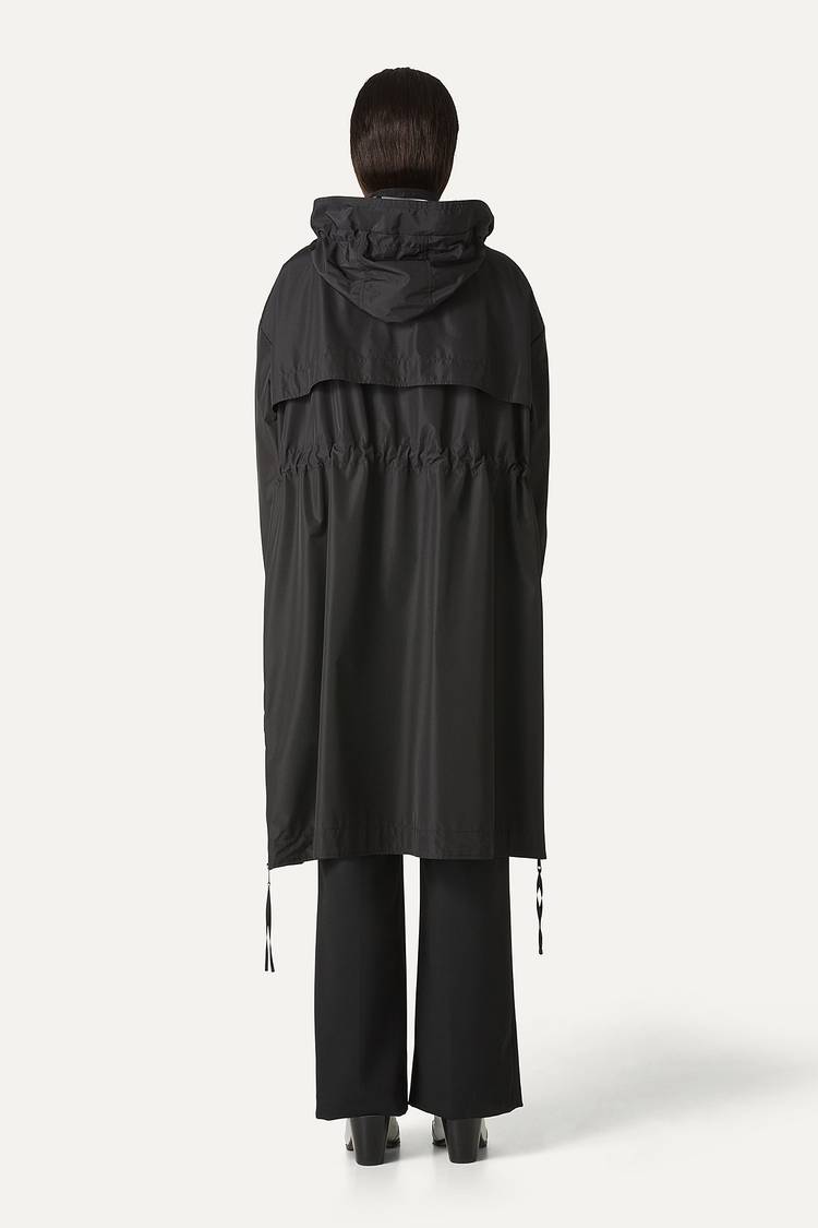 Oof Wear GIACCA LUNGA IN NYLON CON INTERNO ARGENTO 9216 - NERO Negozi Online