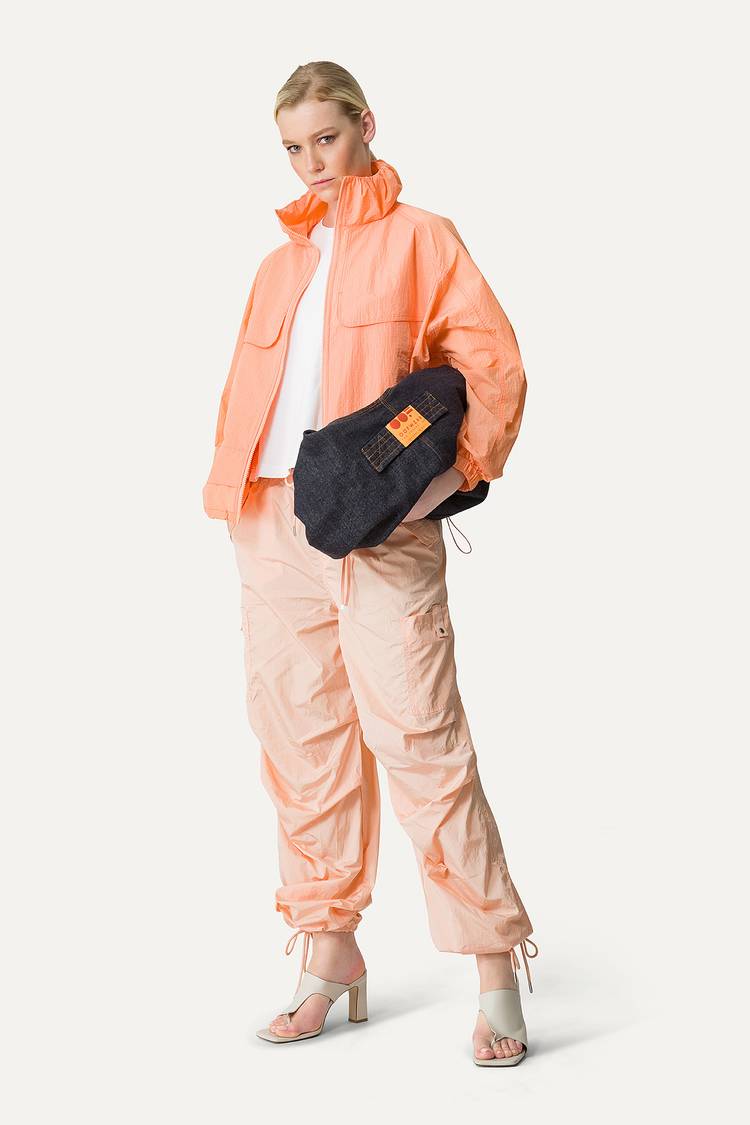 Oof Wear GIACCA CORTA IN NYLON RIPSTOP 9217 - ALBICOCCA Consegna Veloce