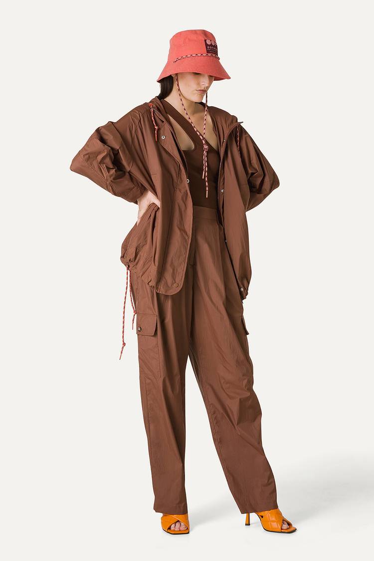 Oof Wear GIACCA CON CAPPUCCIO OVER IN NYLON 9206 - CIOCCOLATO Affare Del Giorno