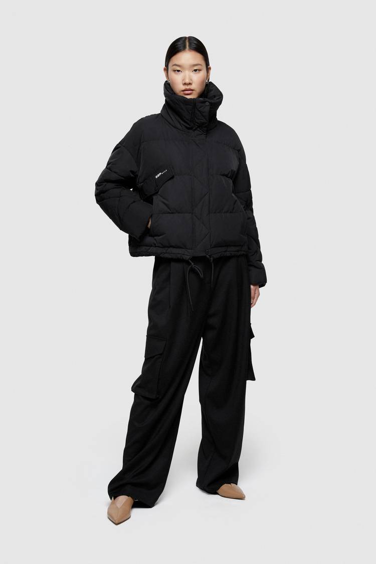 Oof Wear GIACCA CORTA 9235 IN NYLON MEMORY - NERO Presa