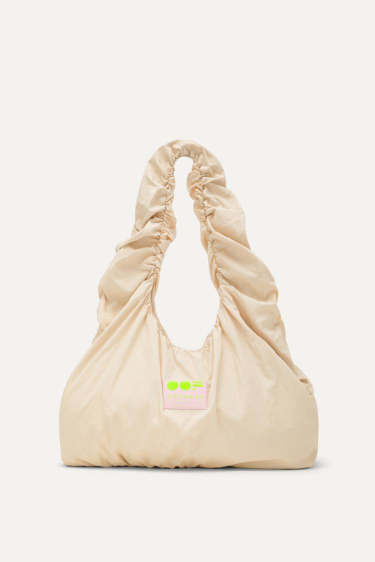 Oof Wear BORSA A SPALLA IN NYLON CRINCLE WATER REPELLENT 3079 - CREMA Promozione temporanea