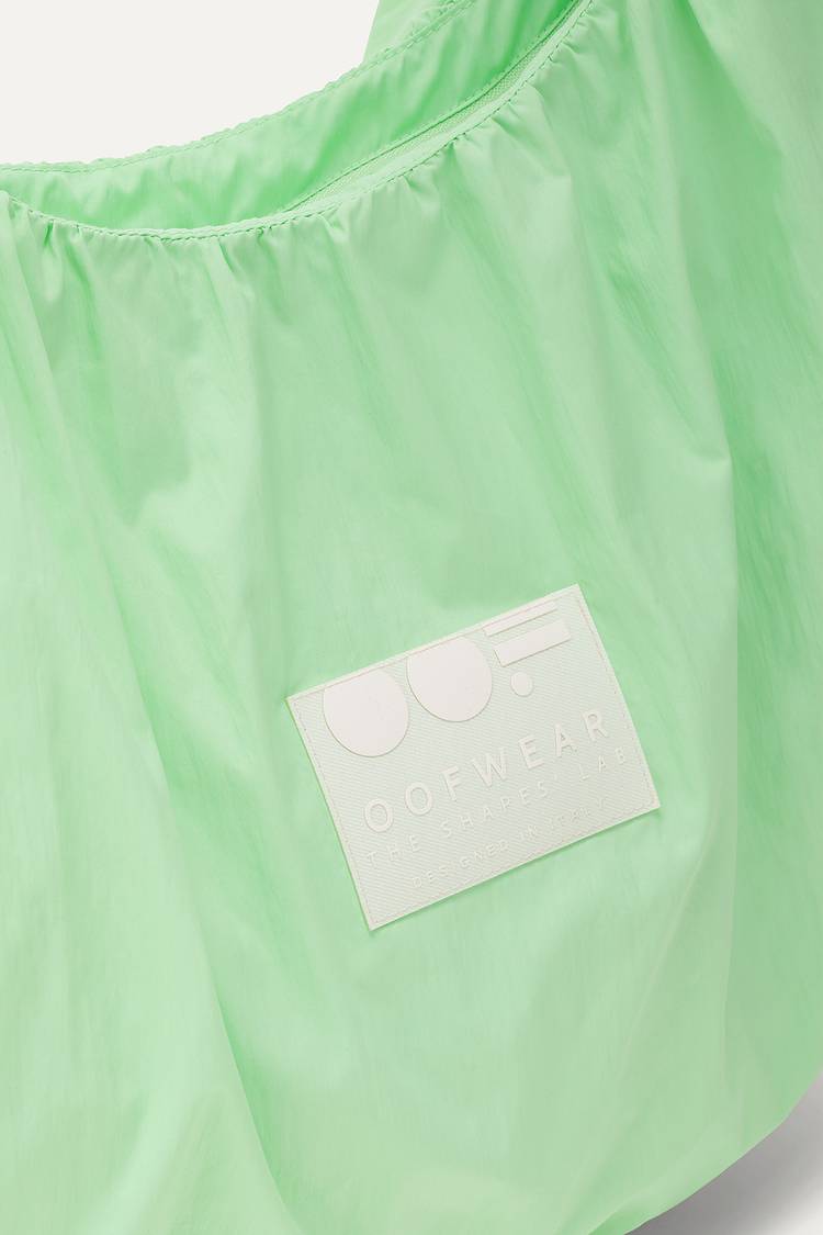 Oof Wear BORSA A SPALLA IN NYLON CRINCLE WATER REPELLENT 3079 - VERDE MENTA Saldi Di Fabbrica