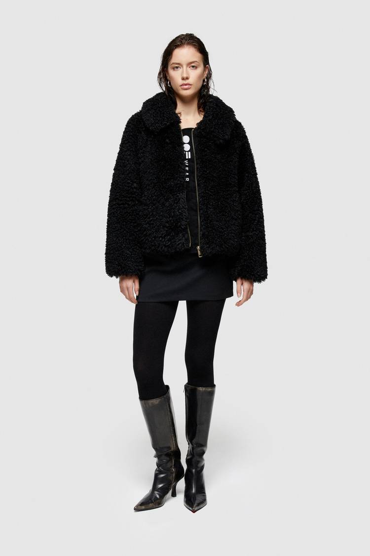 Oof Wear GIACCA CORTA 9258 IN PELLICCIA SINTETICA - NERO Spedizione Gratuita
