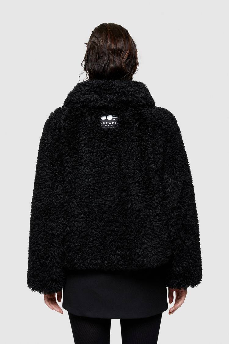 Oof Wear GIACCA CORTA 9258 IN PELLICCIA SINTETICA - NERO Spedizione Gratuita