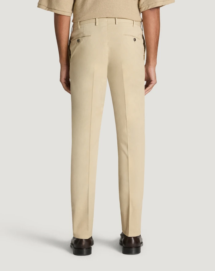 Pantaloni Torino Pantaloni Slim in gabardina stretch 2025