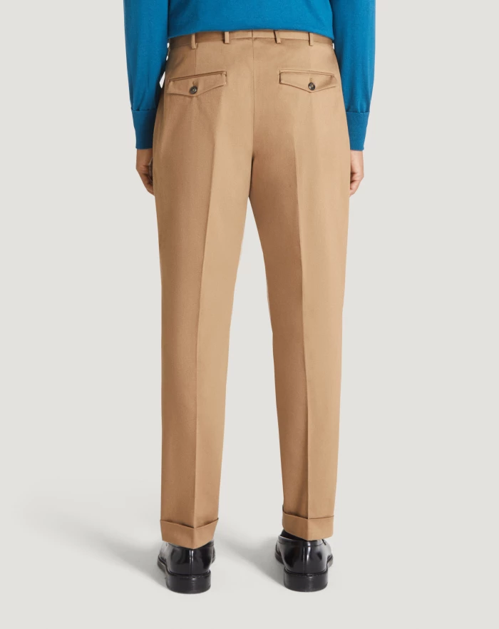 Pantaloni Torino Pantaloni Rebel in satin Sottocosto