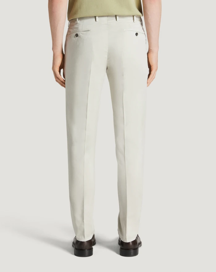 Pantaloni Torino Pantaloni Slim in silkochino Sottocosto