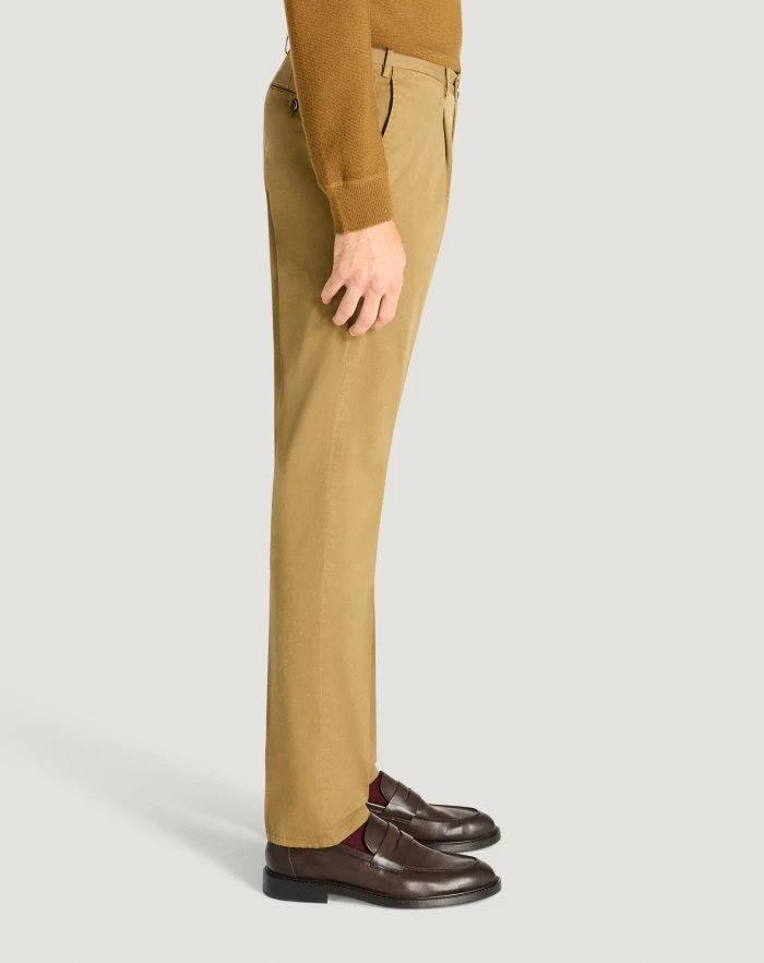 Pantaloni Torino Pantaloni Superslim in gabardina stretch Fino al 60% di sconto