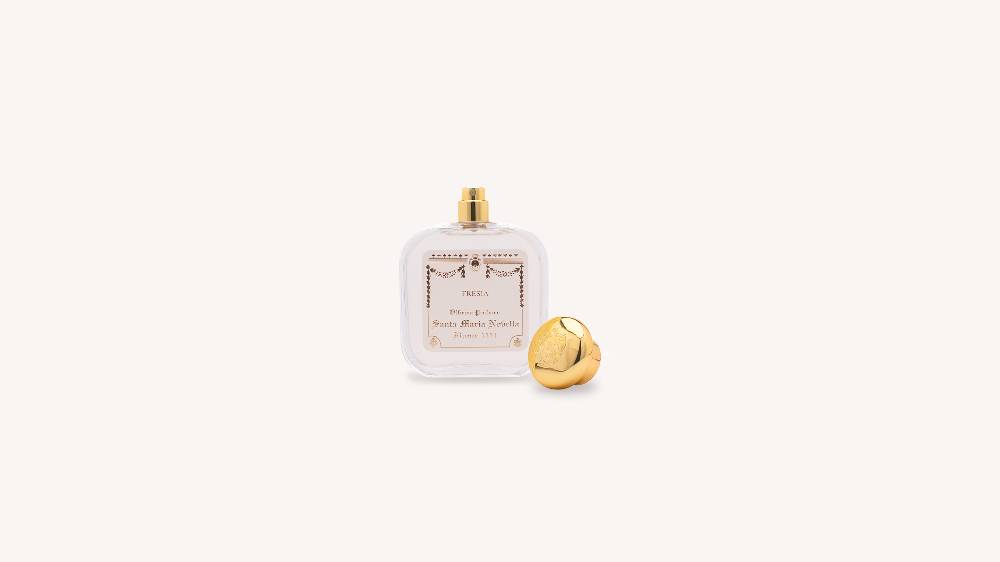 SANTA MARIA NOVELLA FRESIA EAU DE COLOGNE 100ML 3116001100ML SKU: 3116001100ML Latest stili
