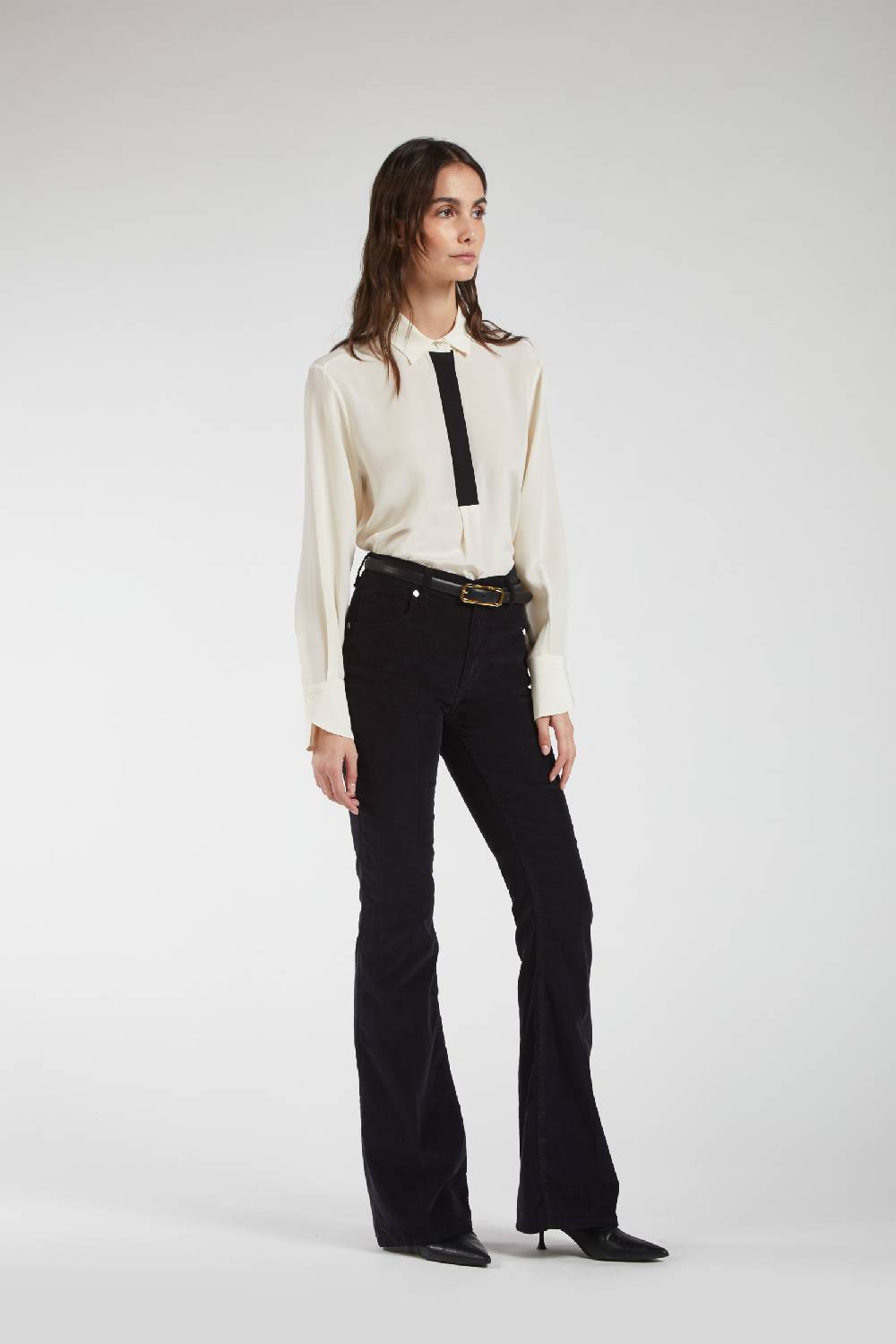 Piazza Sempione JENNIFER Pantalone bootcut con ricamo monogram Presa