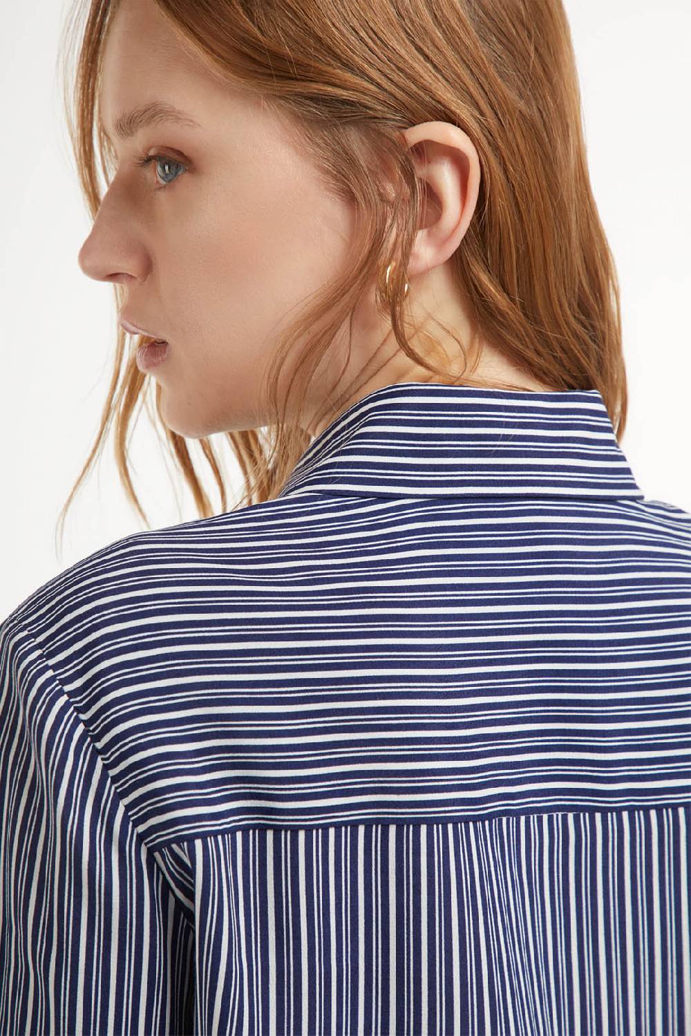 Piazza Sempione Camicia slim a maniche lunghe con stampa righe Qualità
