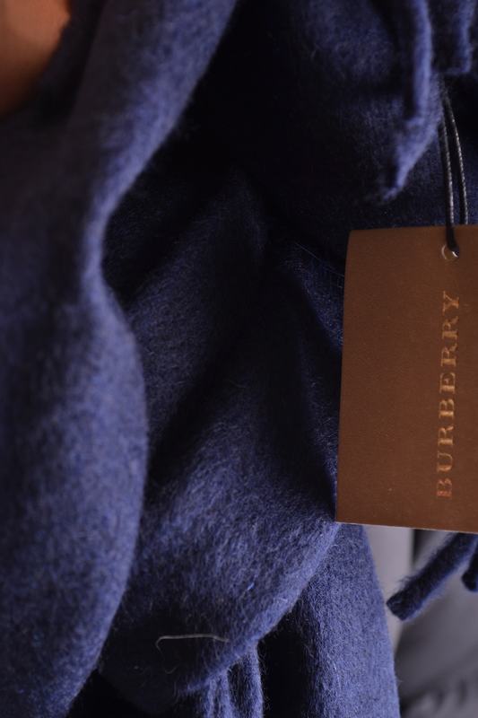 Burberry Foulard e Sciarpe Codice prodotto: 3999535 1 Fino al 55% di sconto
