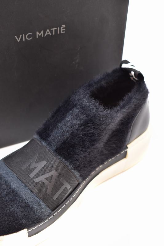 Vic Matie Sneakers Codice prodotto: 1T6702D Q36TQLT913 Smaltimento dello stoccaggio