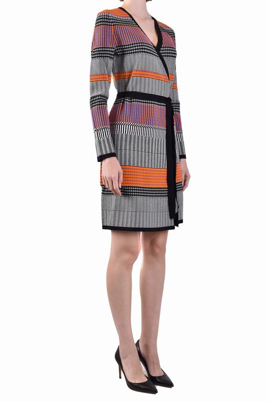 DIANE VON FURSTENBERG Abiti Codice prodotto: DVFDR3R004MCSBO Ultimi tre giorni