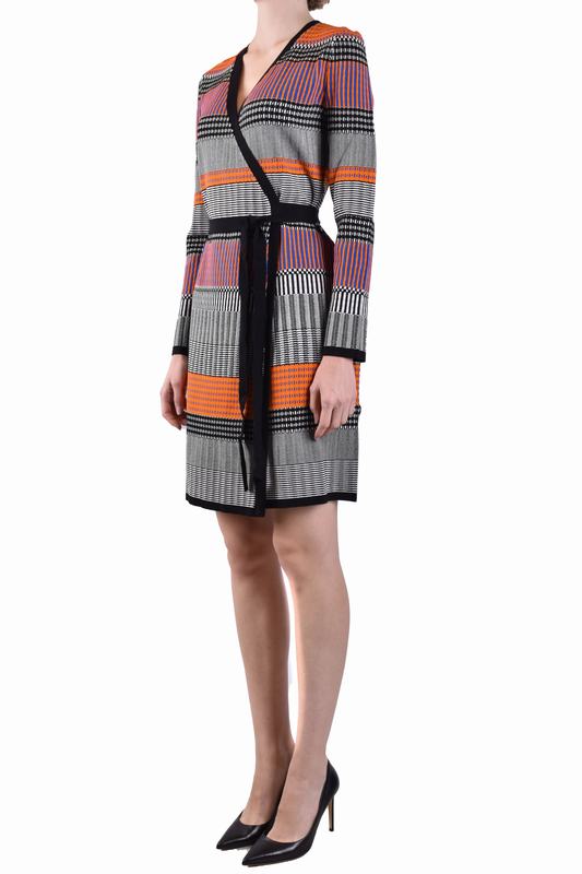 DIANE VON FURSTENBERG Abiti Codice prodotto: DVFDR3R004MCSBO Ultimi tre giorni