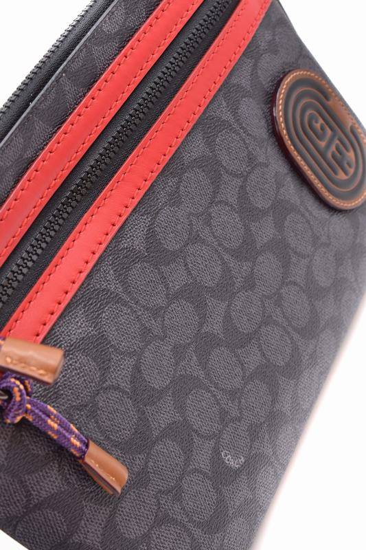 Coach Clutch / Borse da sera Codice prodotto: 69213 Sconti questo mese