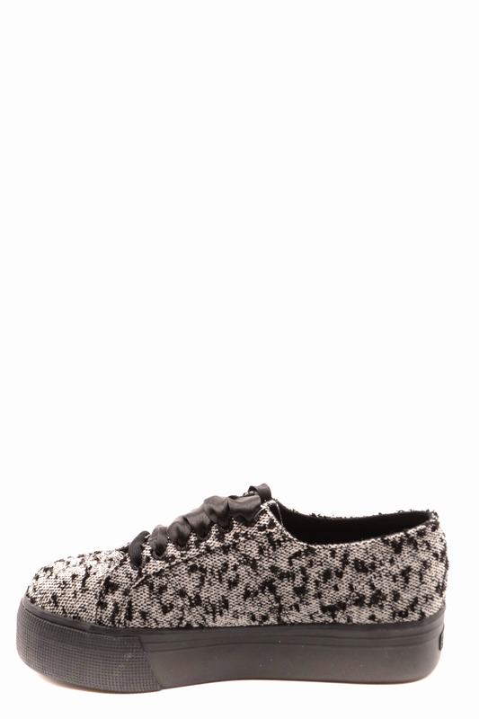Superga Sneakers Codice prodotto: S00DFZ0 Outlet
