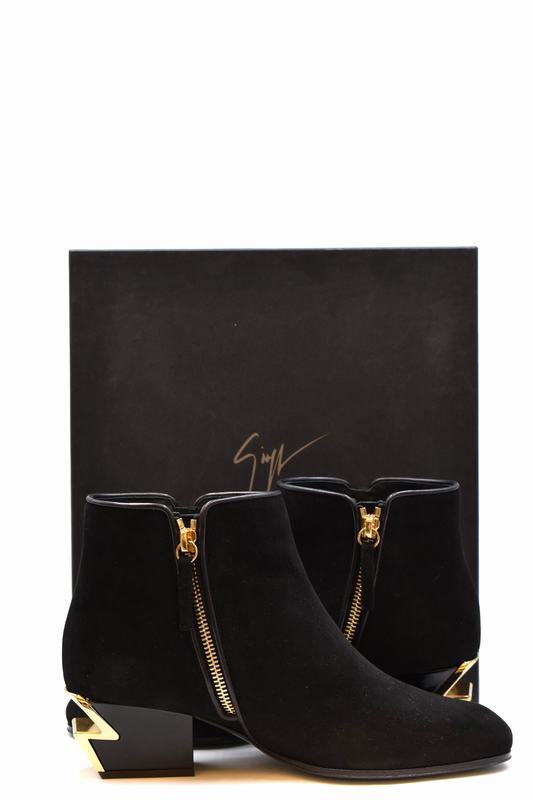 Giuseppe Zanotti Stivali Codice prodotto: I870009 Limitato a 3 giorni