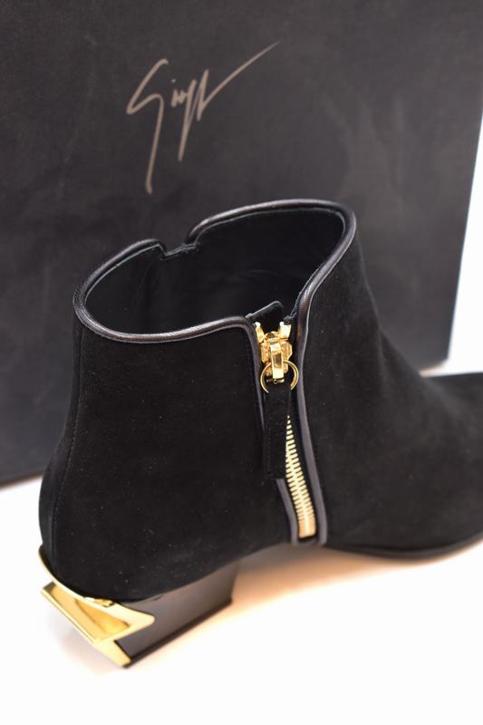Giuseppe Zanotti Stivali Codice prodotto: I870009 Limitato a 3 giorni