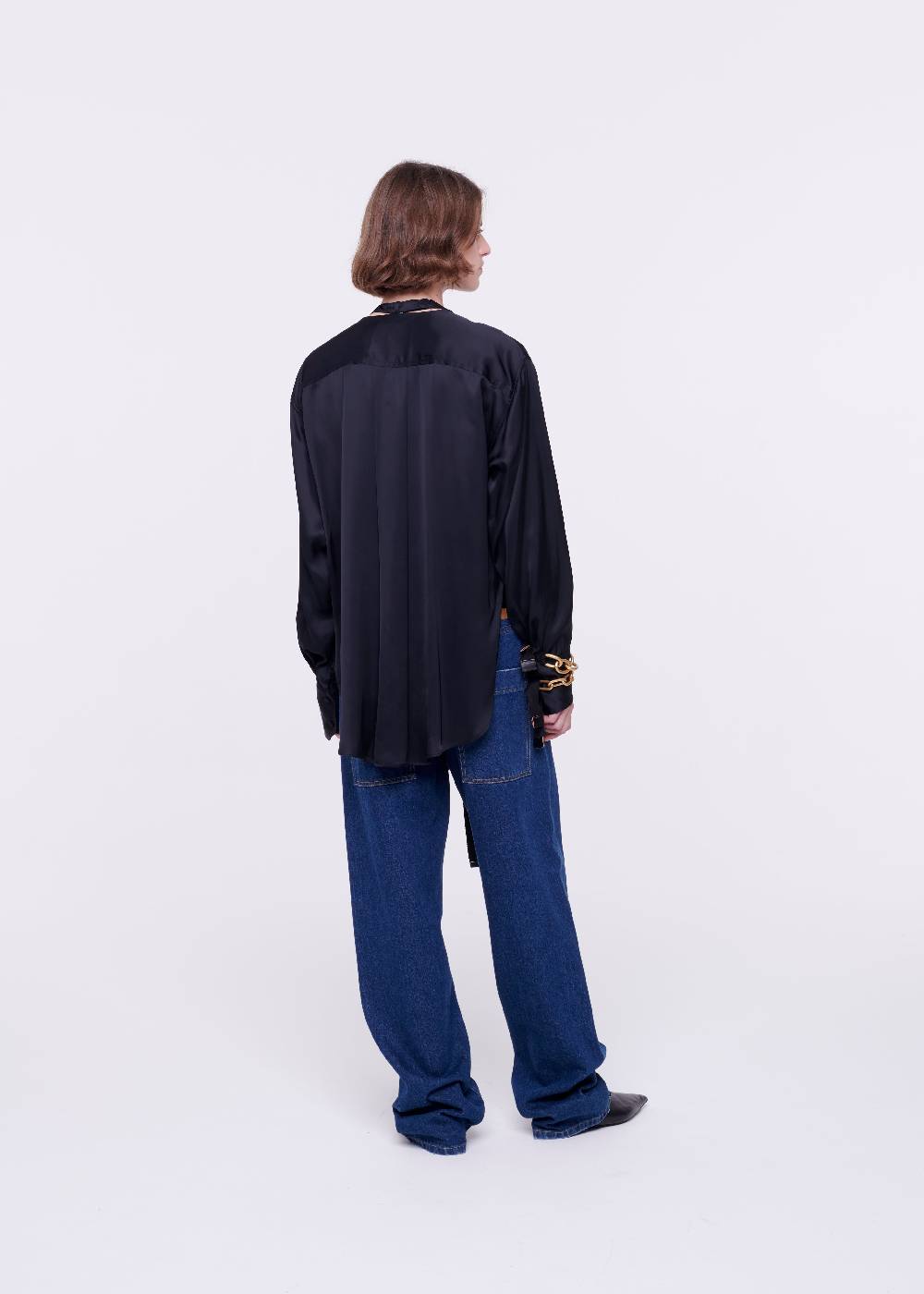 Plan C CAMICIA NERA IN RASO CON PAPILLON Smaltimento dello stoccaggio