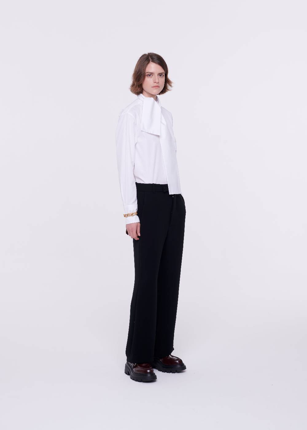 Plan C PANTALONI NERI A GAMBA SVASATA IN CADY Negozi Online