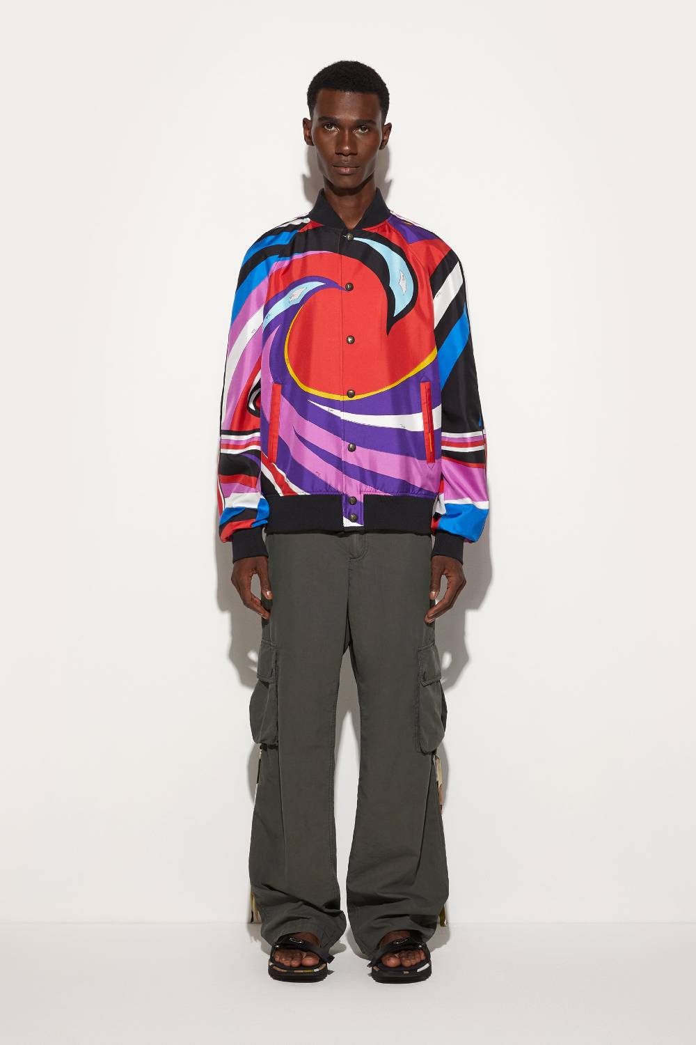 Pucci Bomber in seta con stampa Cigni Outlet