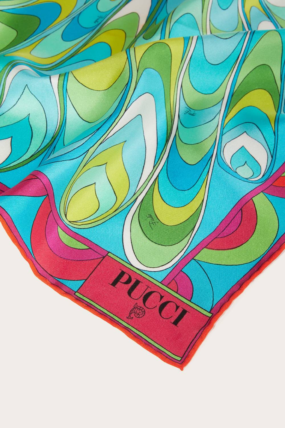 Pucci Carré piccolo in seta con stampa Onde Moda