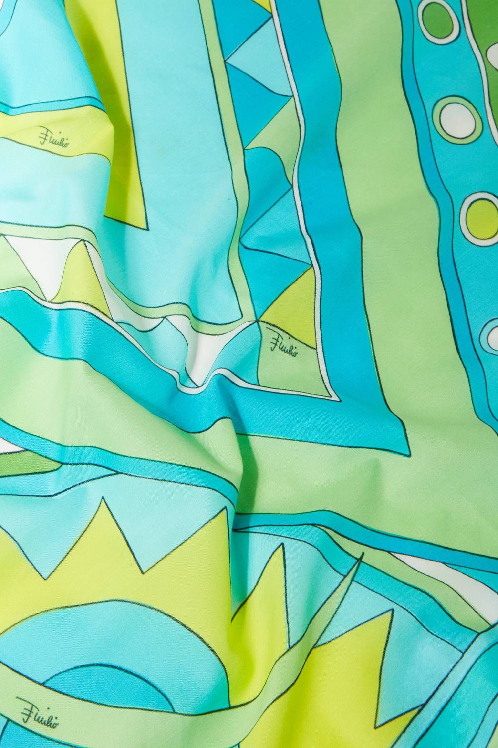 Pucci Carré piccolo con stampa Vivara Fino al 65% di sconto