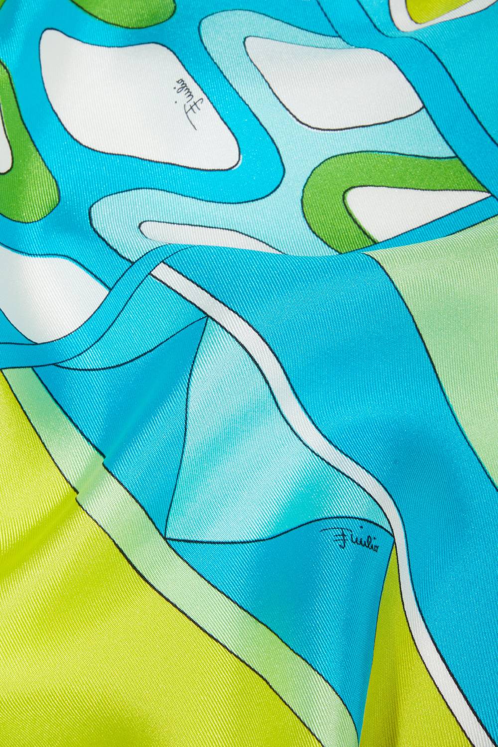Pucci Carré grande in seta con stampa Vivara Fino al 55% di sconto