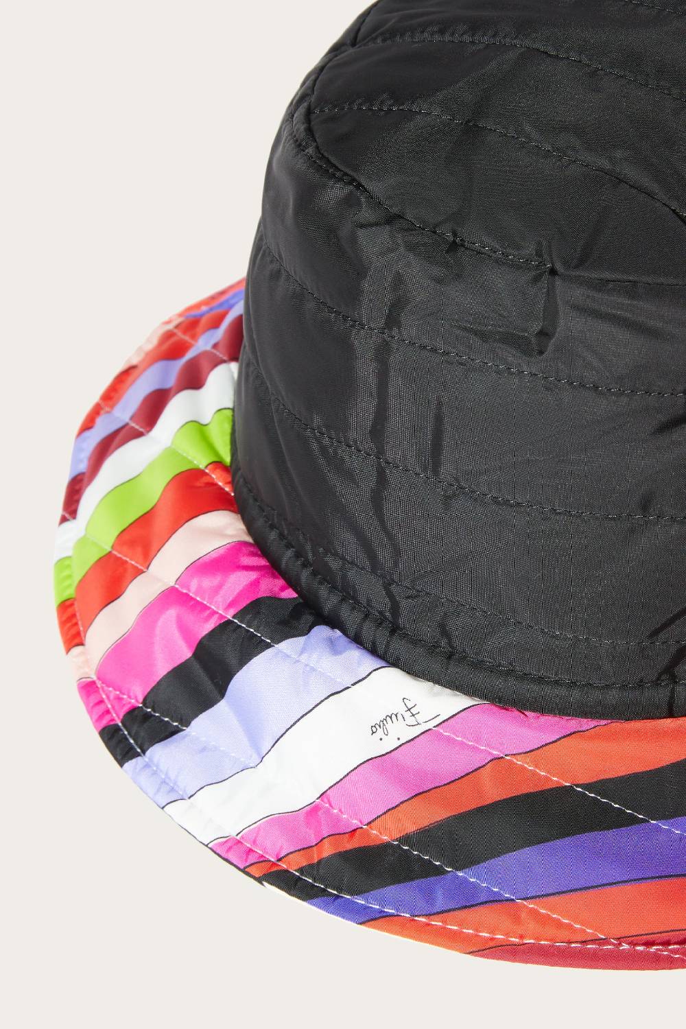 Pucci Iride-Print Bucket Hat Latest stili