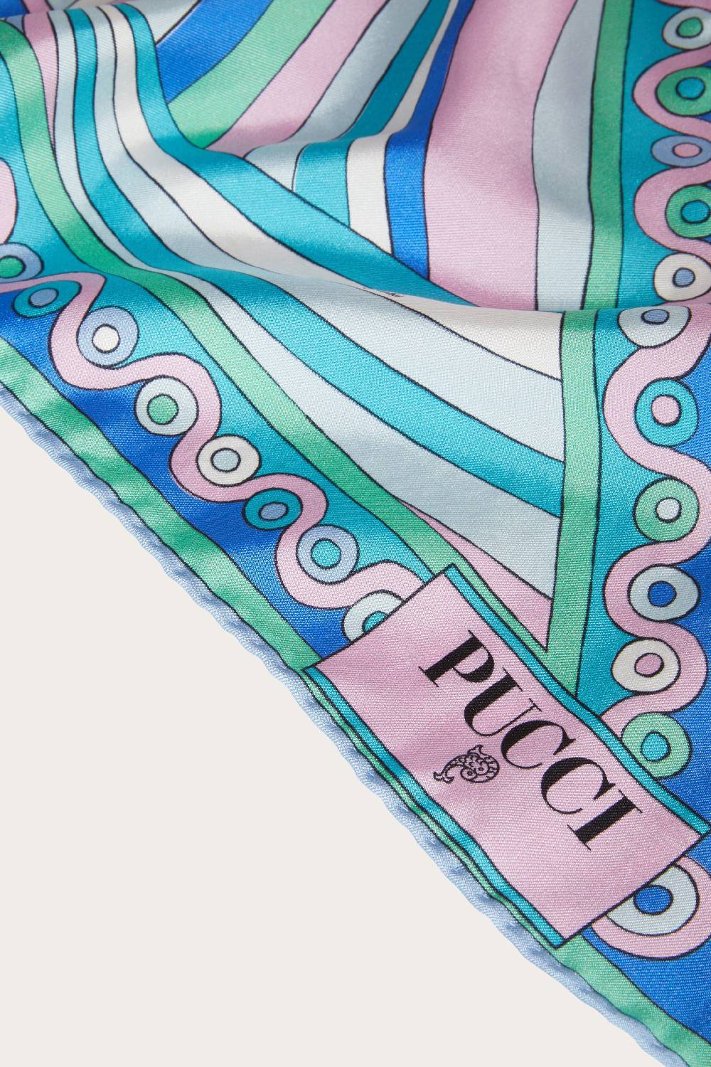 Pucci Foulard in seta con stampe Iride e Onde In Linea