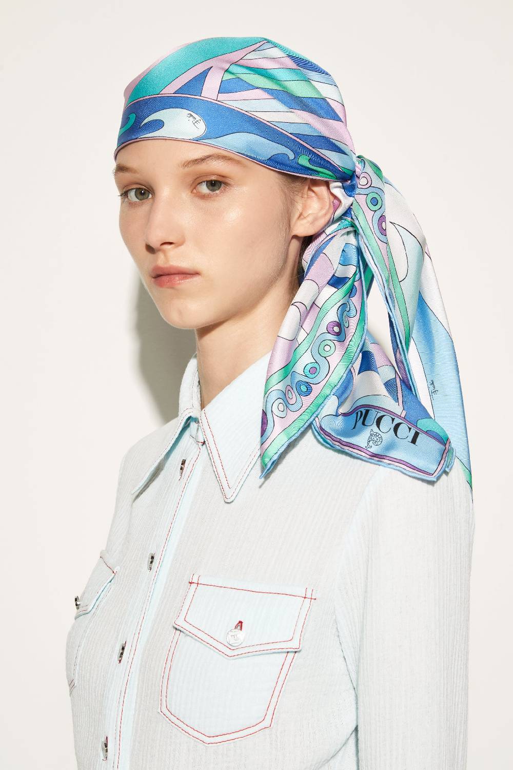 Pucci Carré grande in seta con stampe Iride e Marmo Pezzi Unici