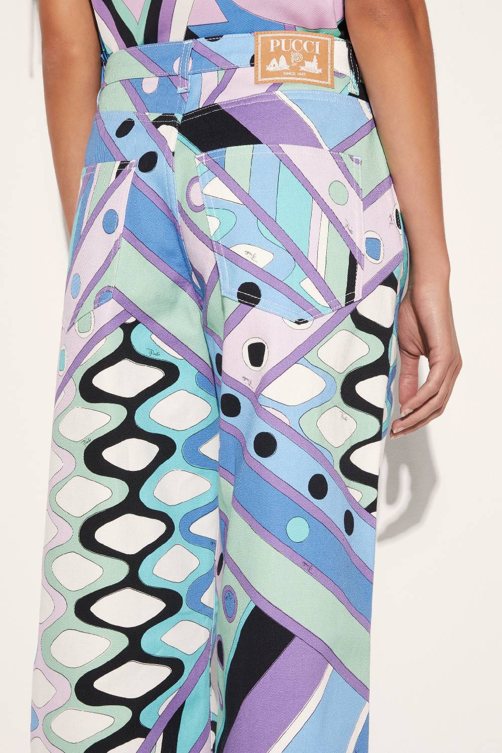Pucci Pantaloni a gamba ampia con stampa Vivara Fino al 55% di sconto