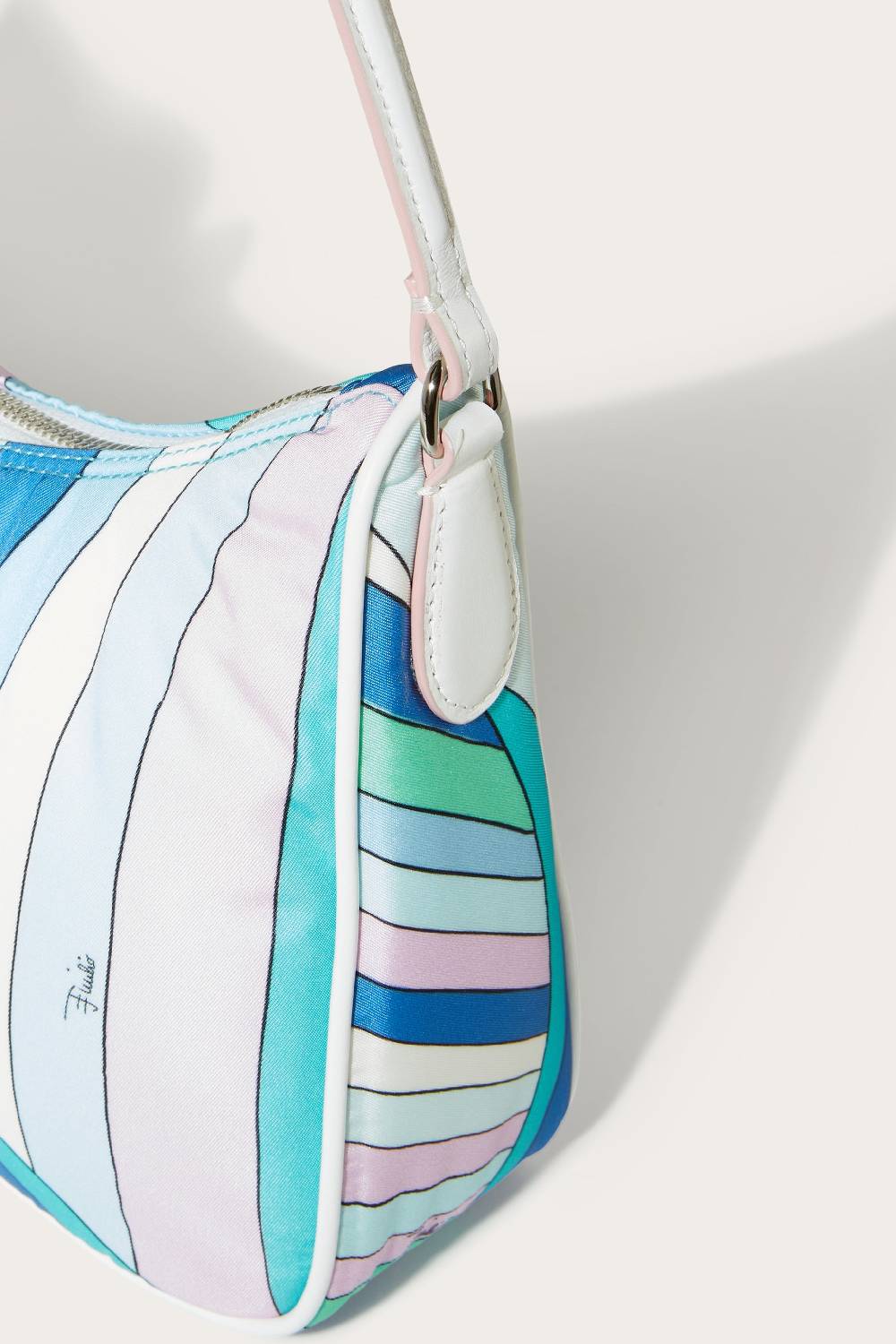 Pucci Borsa a spalla Yummy Discount Store per i nuovi prodotti