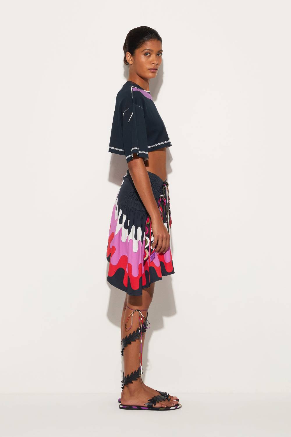 Pucci T-shirt cropped con stampa Marmo Smaltimento dello stoccaggio