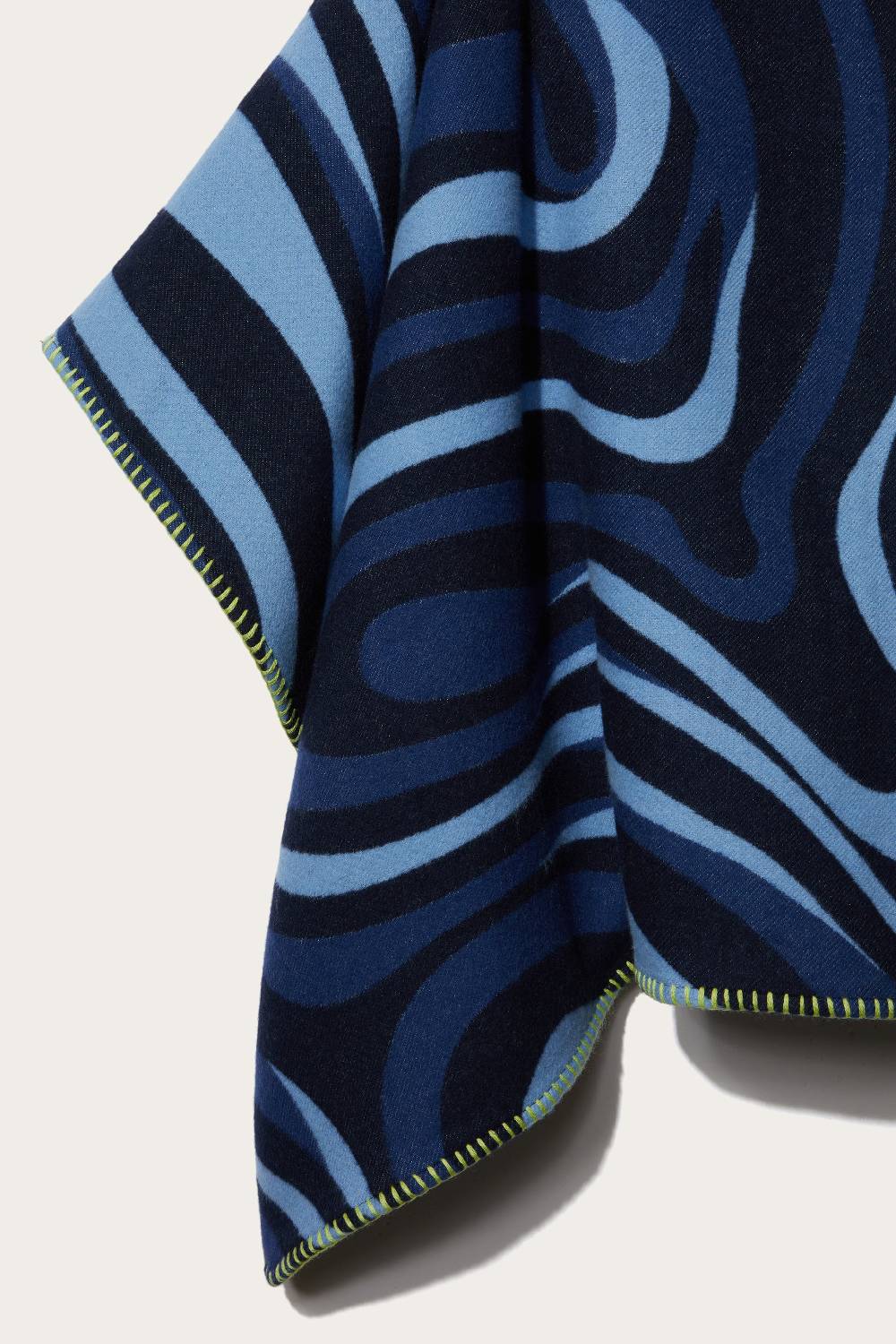 Pucci Marmo-Jacquard Velour Cape Offerte esclusive