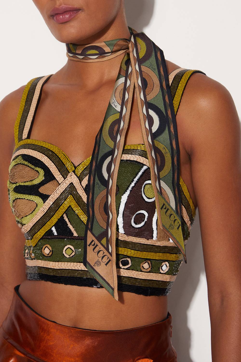 Pucci Foulard in seta con stampe Onde e Bersaglio Offerte speciali