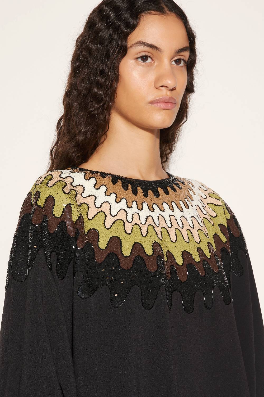 Pucci Abito kaftano con paillettes e motivo Bersaglio Enormi risparmi