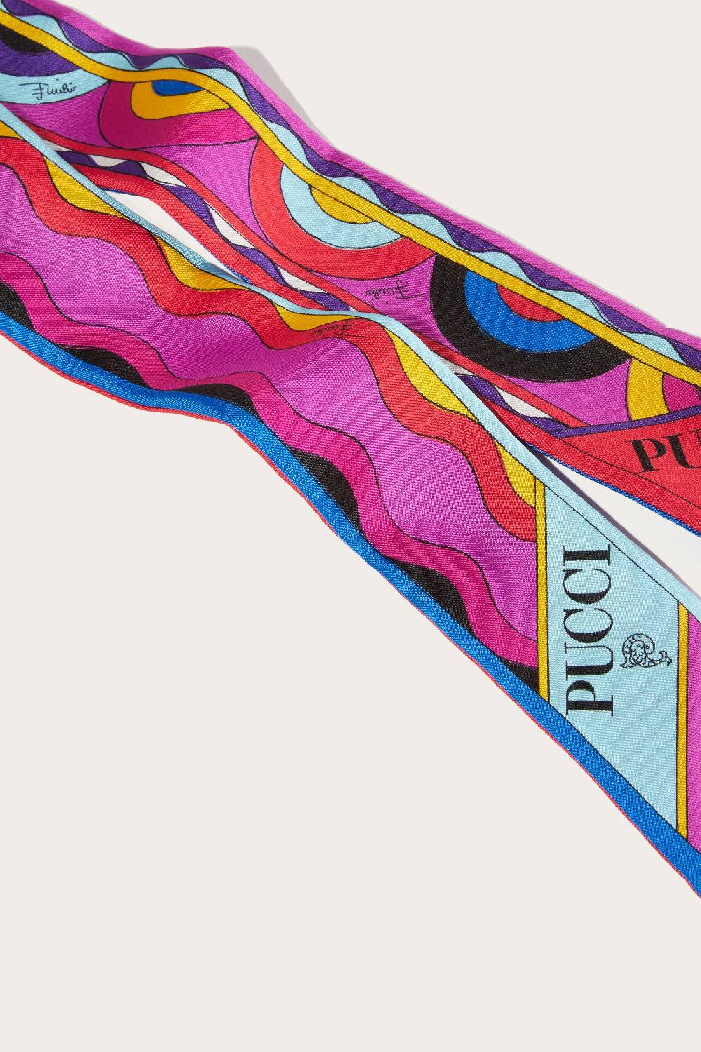 Pucci Foulard in seta con stampe Onde e Bersaglio Sconto
