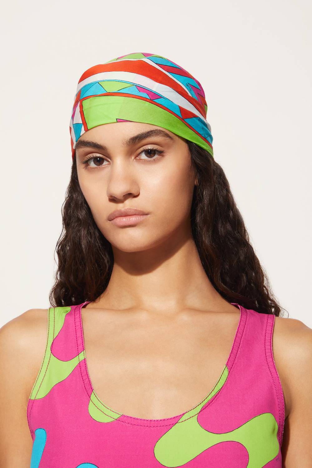 Pucci Carré piccolo con stampa Vivara Liquidazione