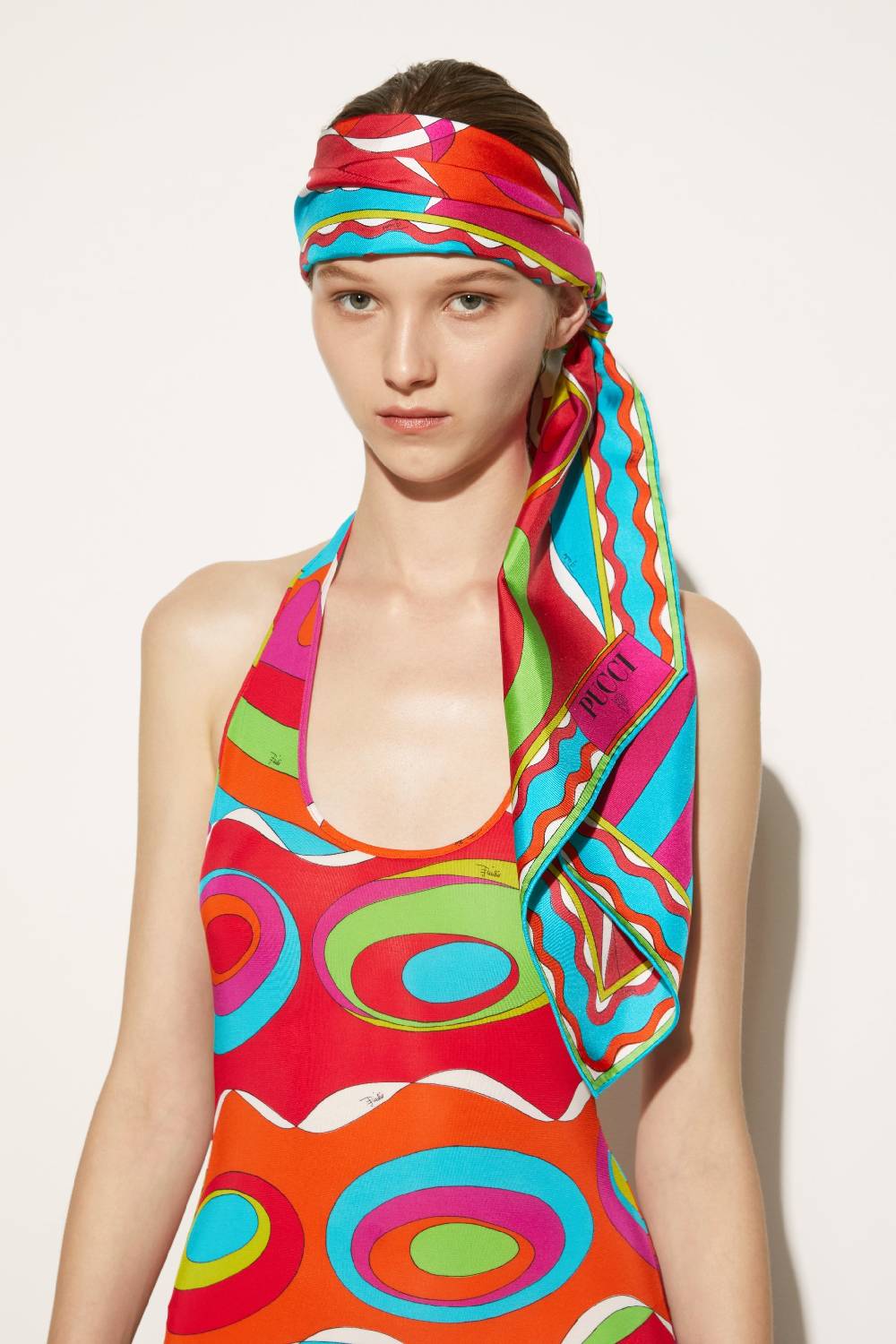 Pucci Foulard in seta con stampa Bersaglio Offerte giornaliere