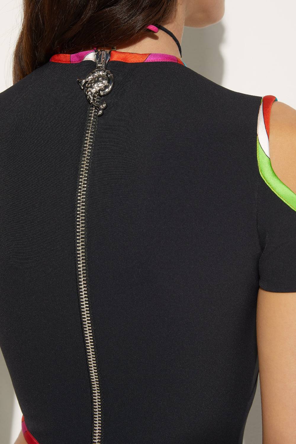 Pucci Mini abito con cut-out e finiture Iride ACQUISTA ORA