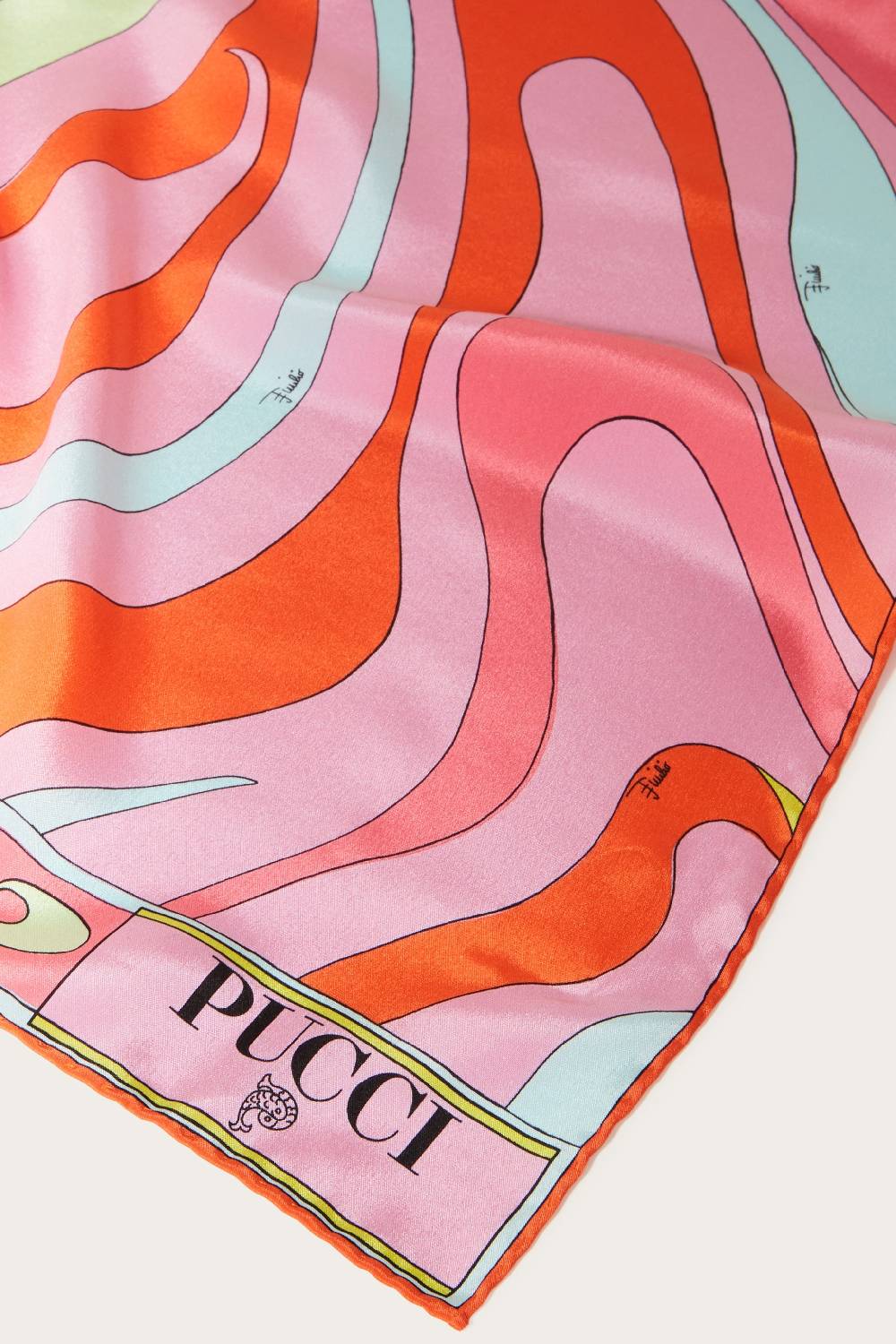 Pucci Foulard in seta con stampa Marmo Sconto