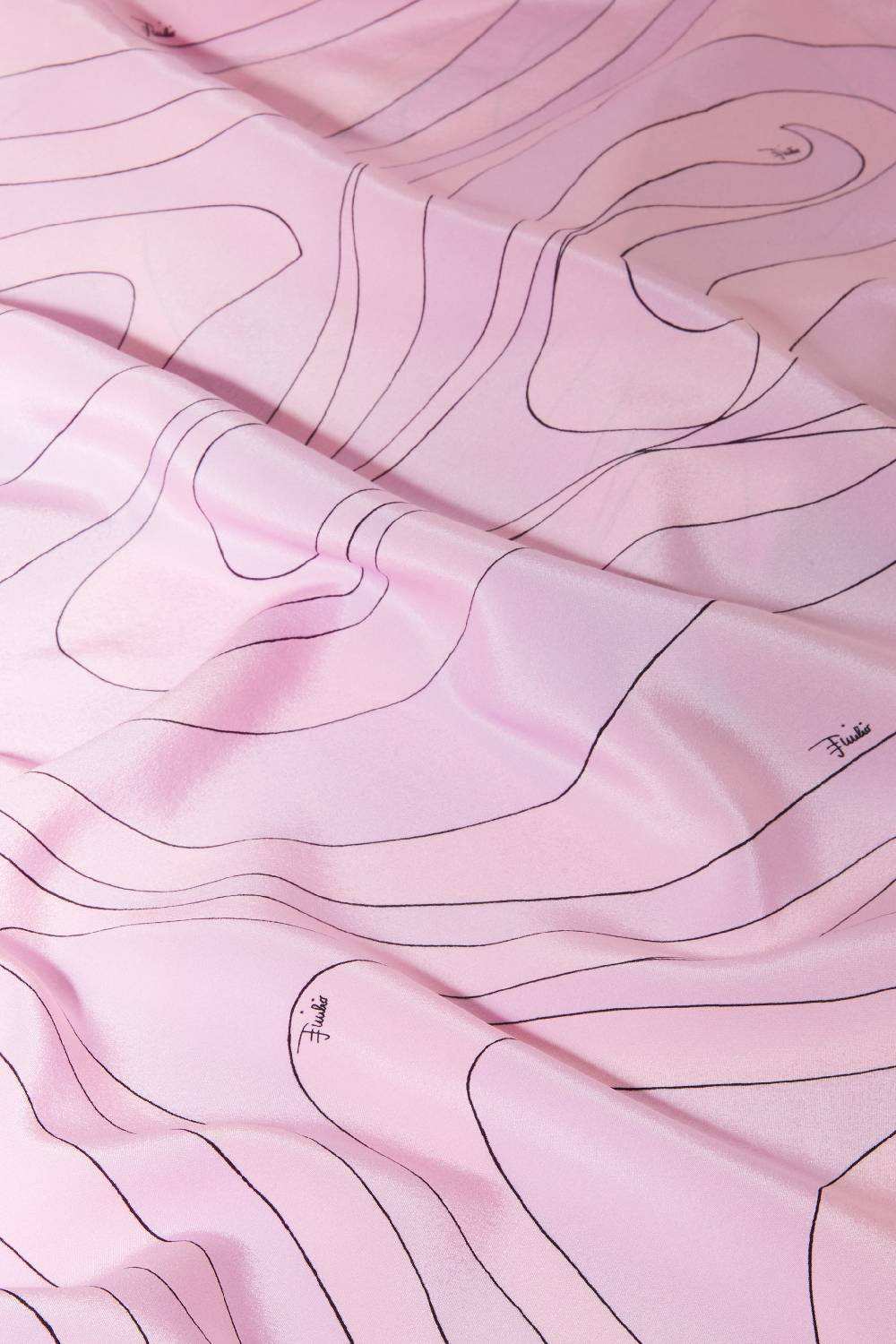 Pucci Hijab in seta con stampe Marmo e Pesci I Più Venduti